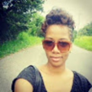 Meet your Posher, Isheka